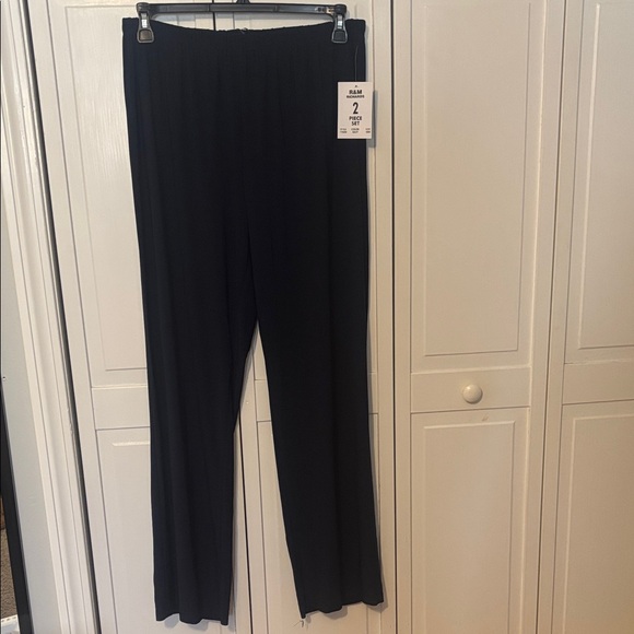 R&M Richards Navy and Silver pantsuit. - Picture 6 of 8